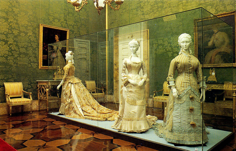 Costume Gallery Florence