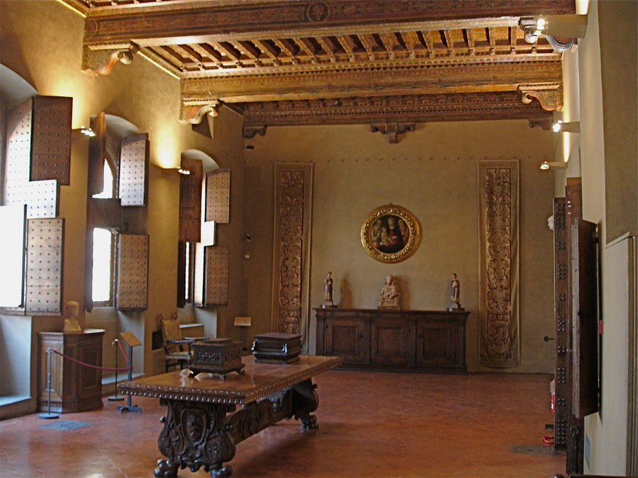 palazzo davanzati florence